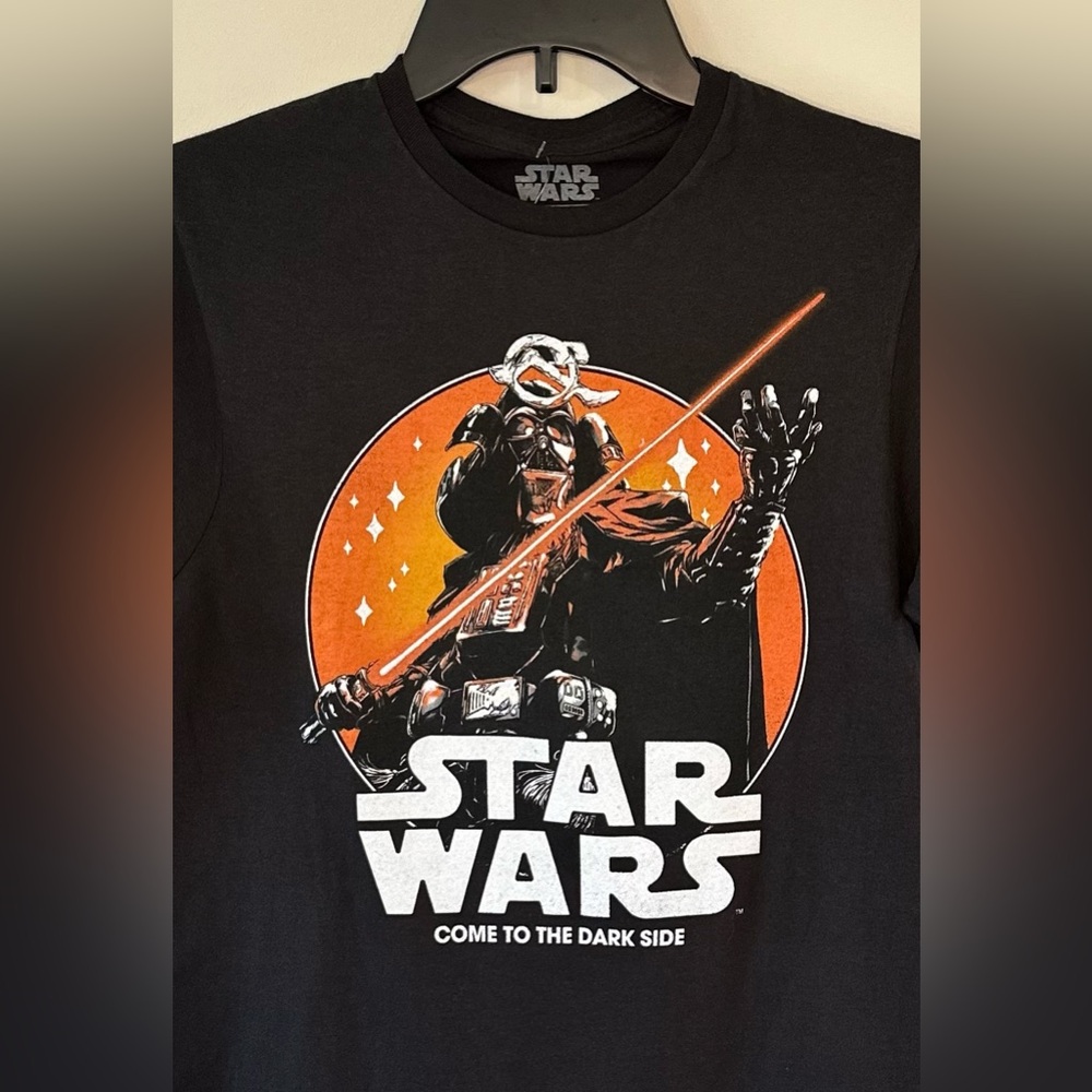 Star Wars Men’s Black Darth Vader Dark Side Tshirt NWT Size Medium
